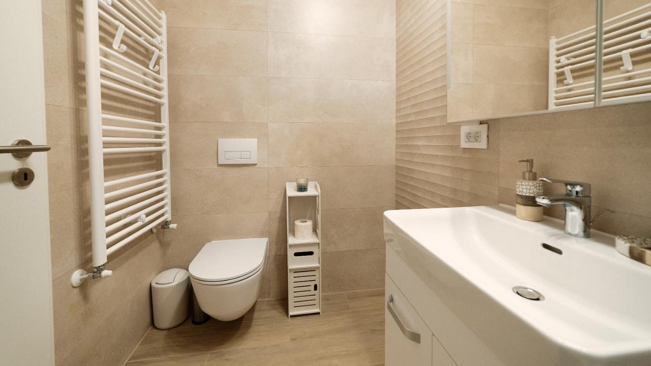 Sweet Memories Apart Coresi 1 Braşov Exterior foto
